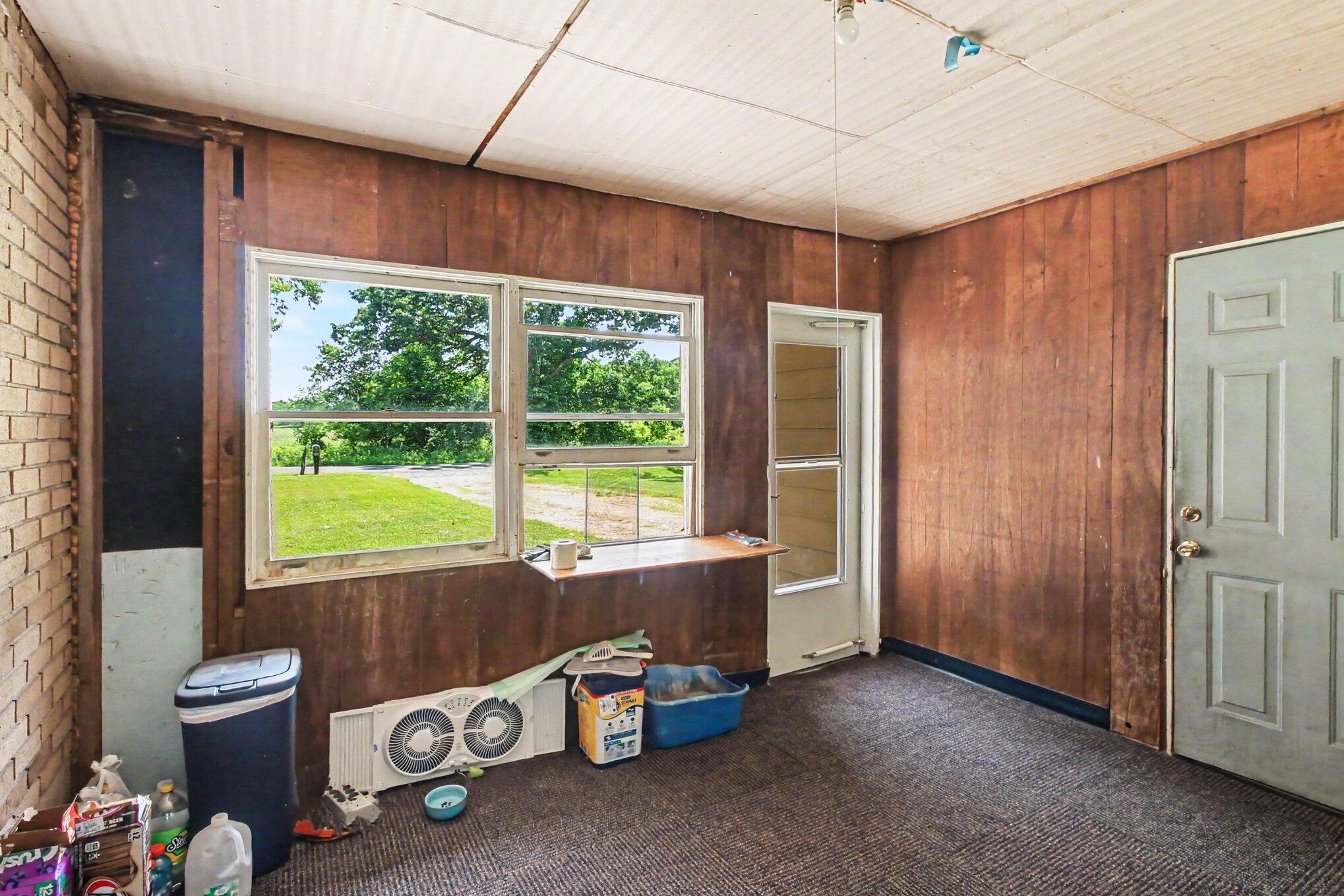 6025 Zimmer Road Haslett, MI 48840 - Photo 9 of 18 013_file_7344
