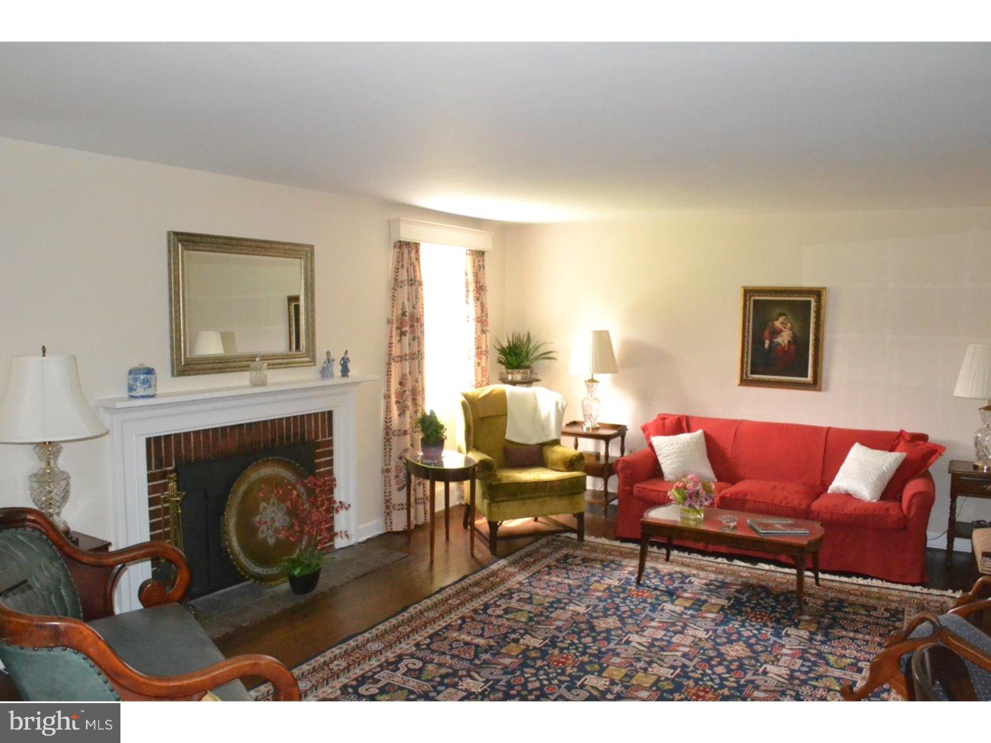 1242 Red Rambler Road Rydal, PA 19046 - Photo 5 of 25 Living Room