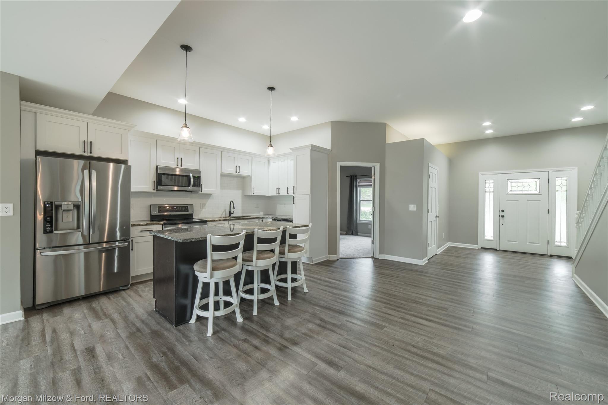 9519 Cedargrove Road Clarkston, MI 48348 - Photo 7 of 58 9515 Cedargrove-4.jpg