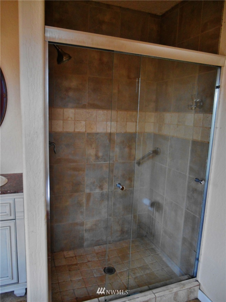258 West Sunny Sands Road Cathlamet, WA 98612 - Photo 13 of 25 Gallery Image 13
