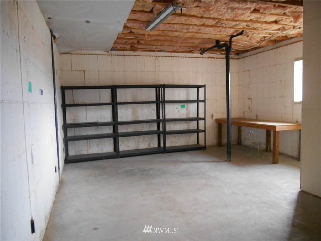 258 West Sunny Sands Road Cathlamet, WA 98612 - Photo 14 of 25 Gallery Image 14