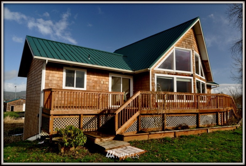 258 West Sunny Sands Road Cathlamet, WA 98612 - Photo 23 of 25 Gallery Image 23