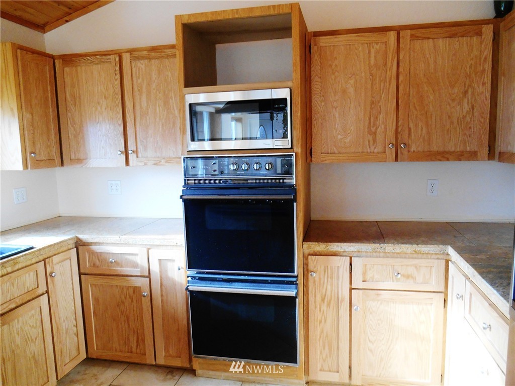 258 West Sunny Sands Road Cathlamet, WA 98612 - Photo 6 of 25 Gallery Image 6