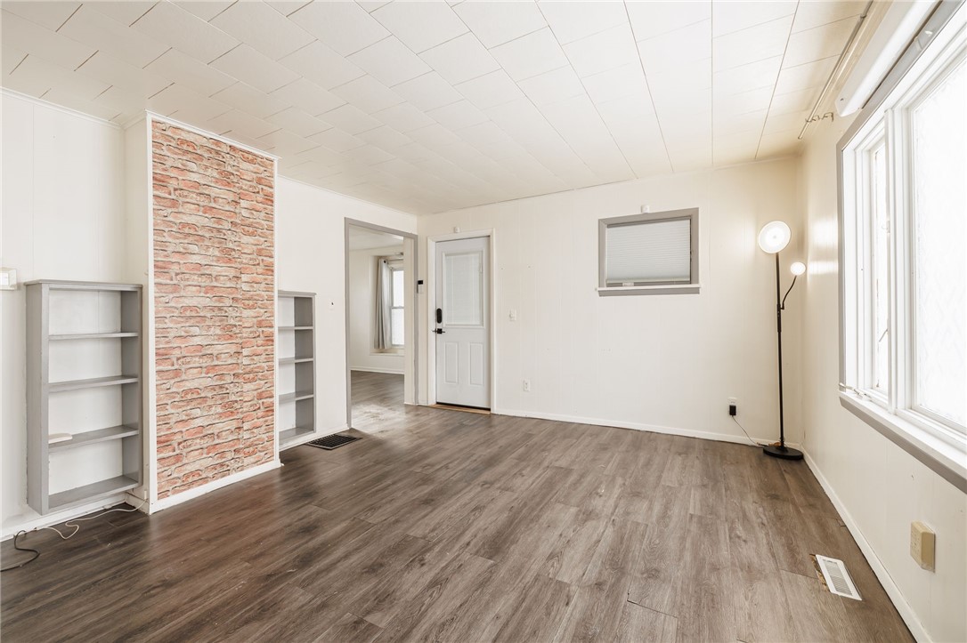 55 Miller Street Seneca Falls, NY 13148 - Photo 3 of 16