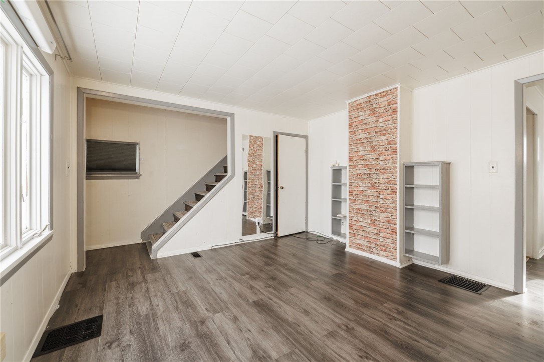 55 Miller Street Seneca Falls, NY 13148 - Photo 4 of 16