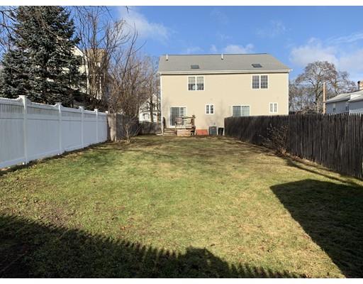 33 Whipple Street Worcester, MA 01607 - Photo 2 of 16 Gallery Image 2