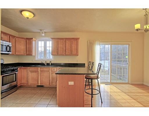 33 Whipple Street Worcester, MA 01607 - Photo 6 of 16 Gallery Image 6