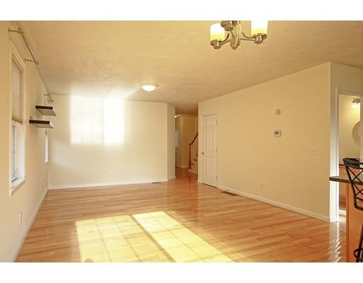 33 Whipple Street Worcester, MA 01607 - Photo 10 of 16 Gallery Image 10