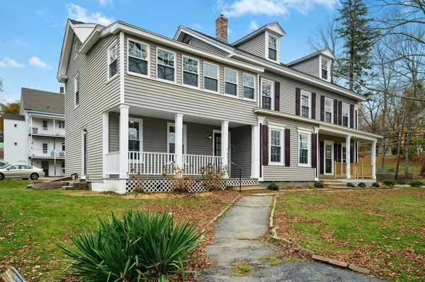$1,850 | 95 South Main Street, Unit 2, North Brookfield, MA 01535