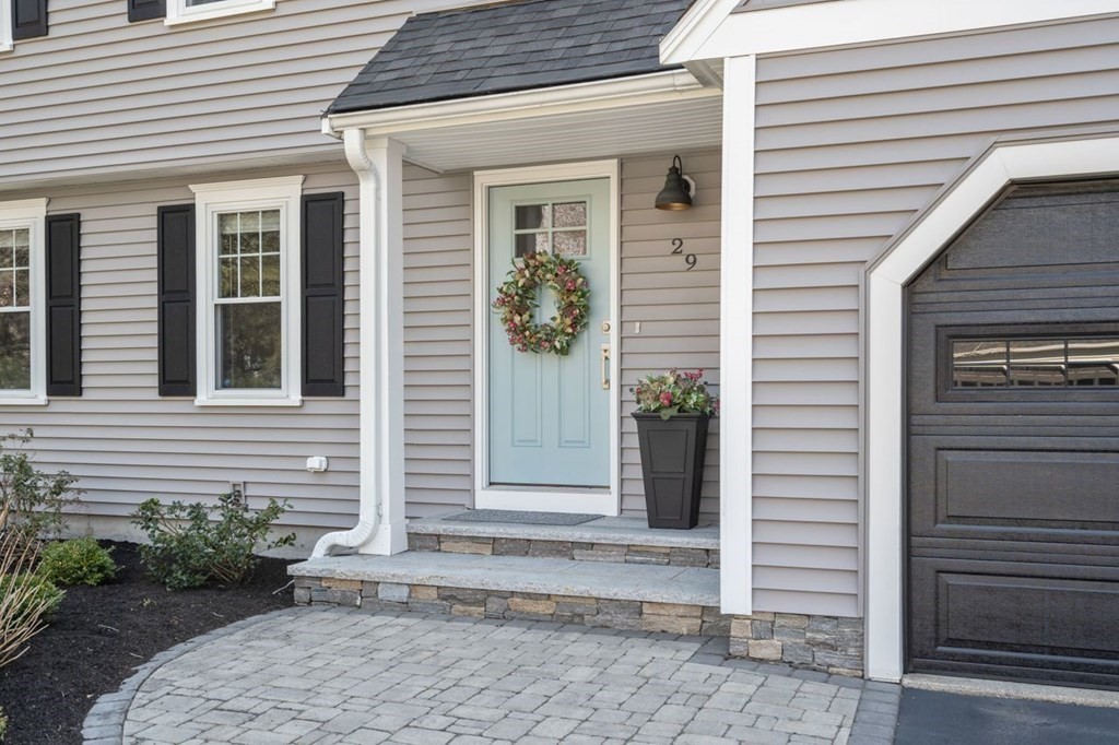 29 Rock Road North Andover, MA 01845 - Photo 3 of 37 Gallery Image 3