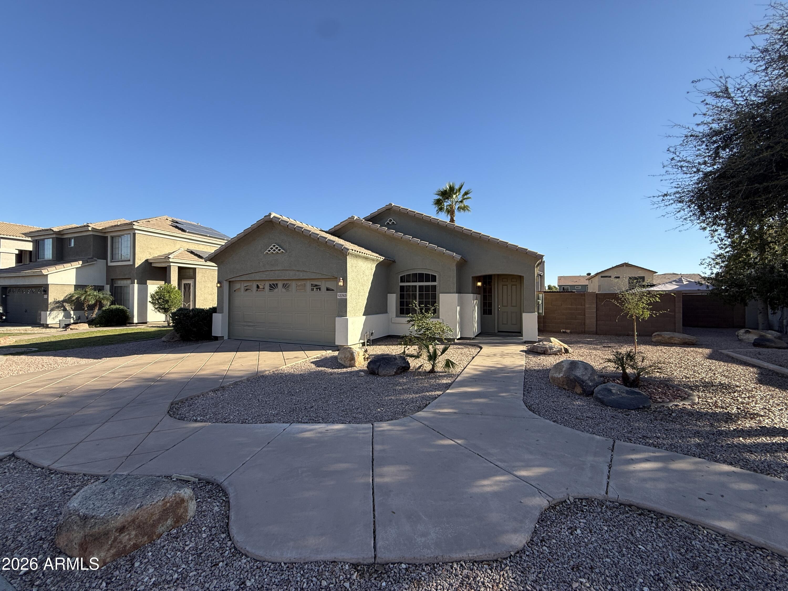 Front Exterior & Desert Landscaping