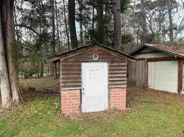 $325,000 | 2664 West Washington Highway, Monticello, FL 32344