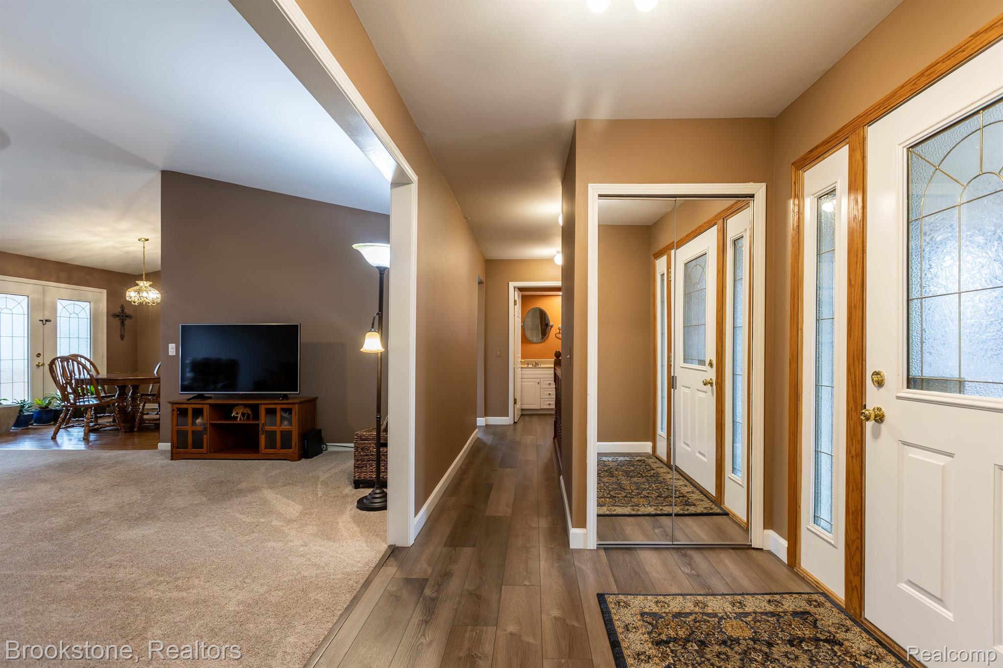 2098 Highsplint Drive Rochester, MI 48307 - Photo 22 of 31 Gallery Image 22