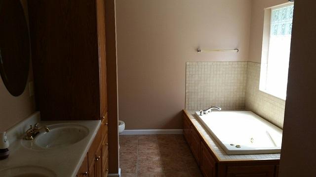 3714 Kellys Ferry Road Chattanooga, TN 37419 - Photo 5 of 8 kellys ferry mls master bathroom