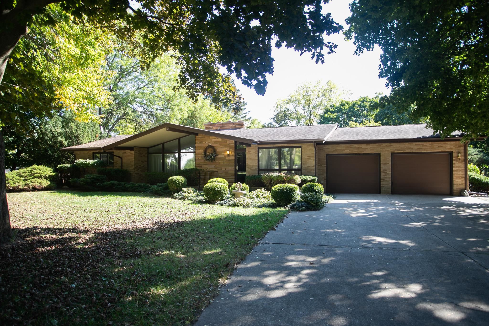 214 Spring Street Vernon, MI 48476 - Photo 37 of 48 50092715-36.JPG