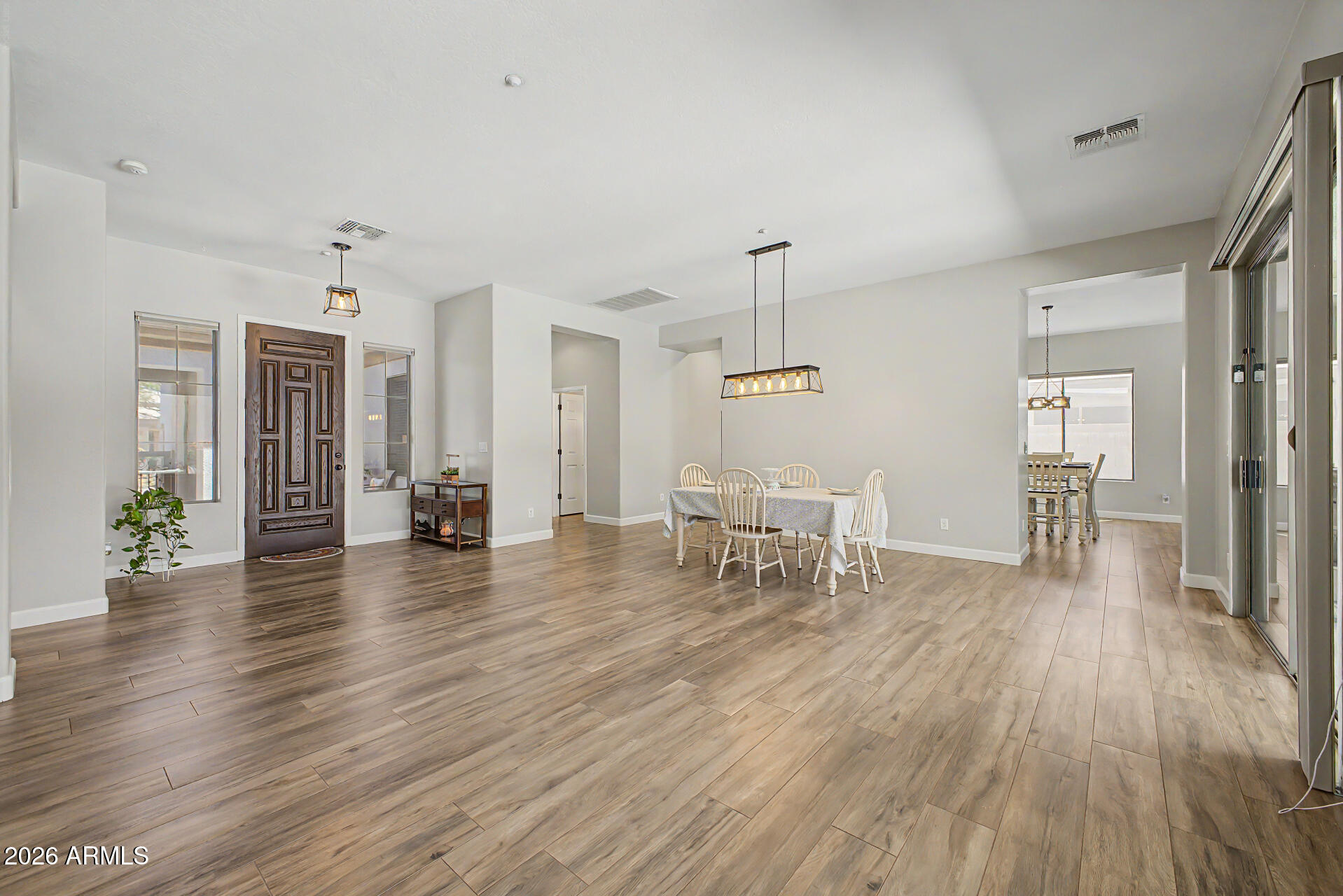 41116 North Lytham Way Phoenix, AZ 85086 - Photo 11 of 50 11 - Lytham