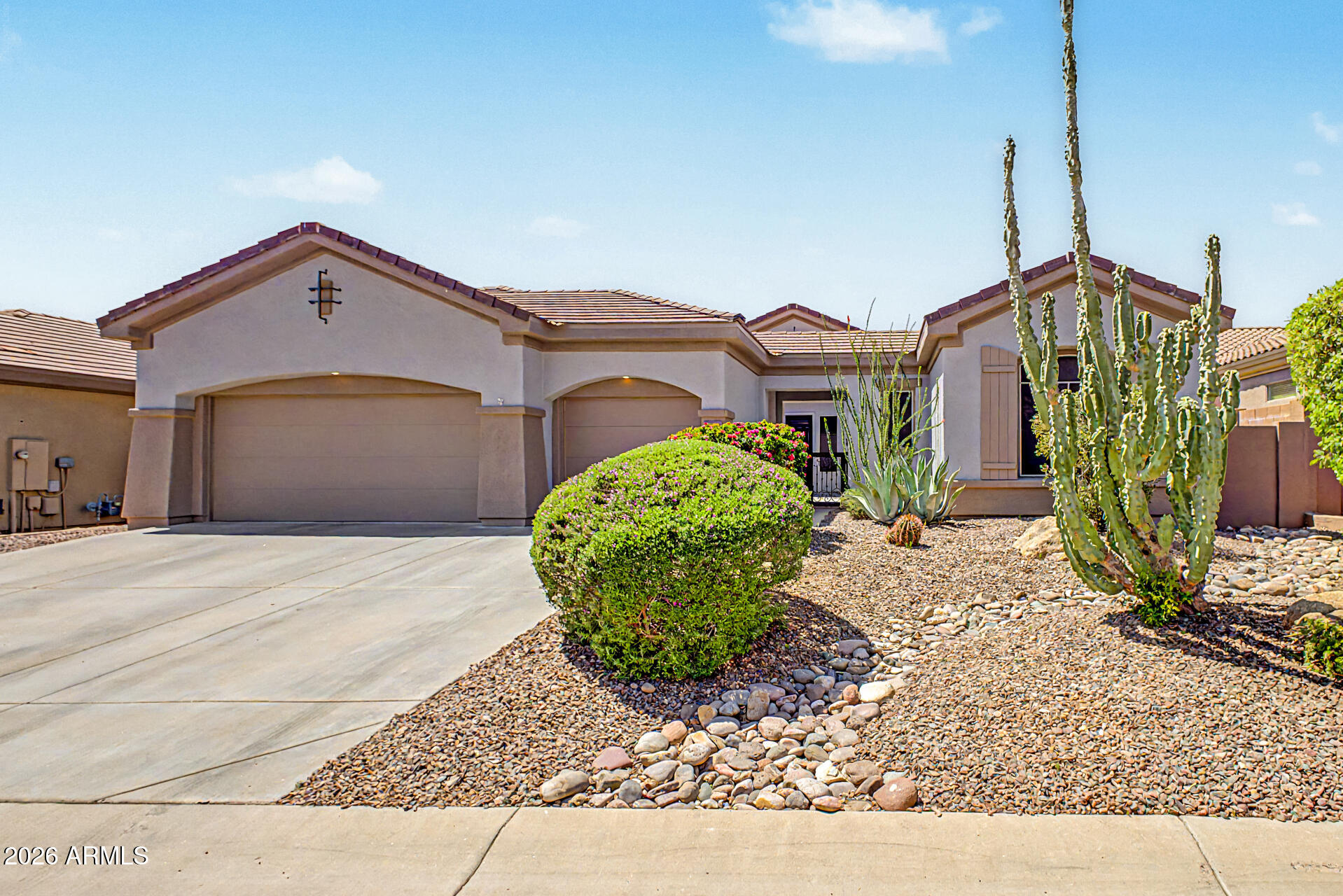 41116 North Lytham Way Phoenix, AZ 85086 - Photo 2 of 50 2 - Lytham