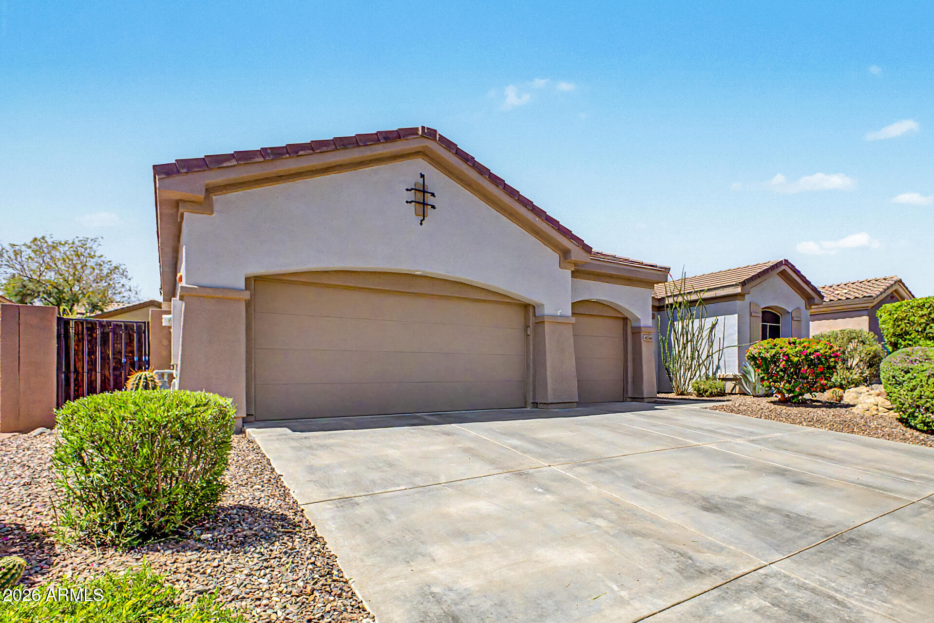 41116 North Lytham Way Phoenix, AZ 85086 - Photo 6 of 50 6 - Lytham