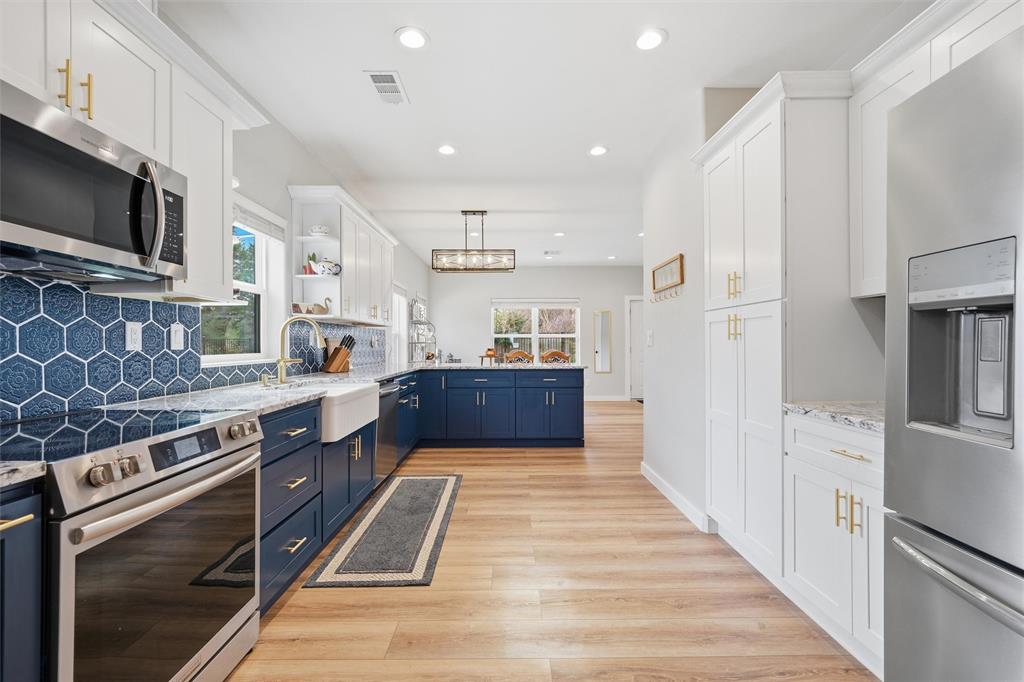 3008 South 3rd Street Waco, TX 76706 - Photo 6 of 35