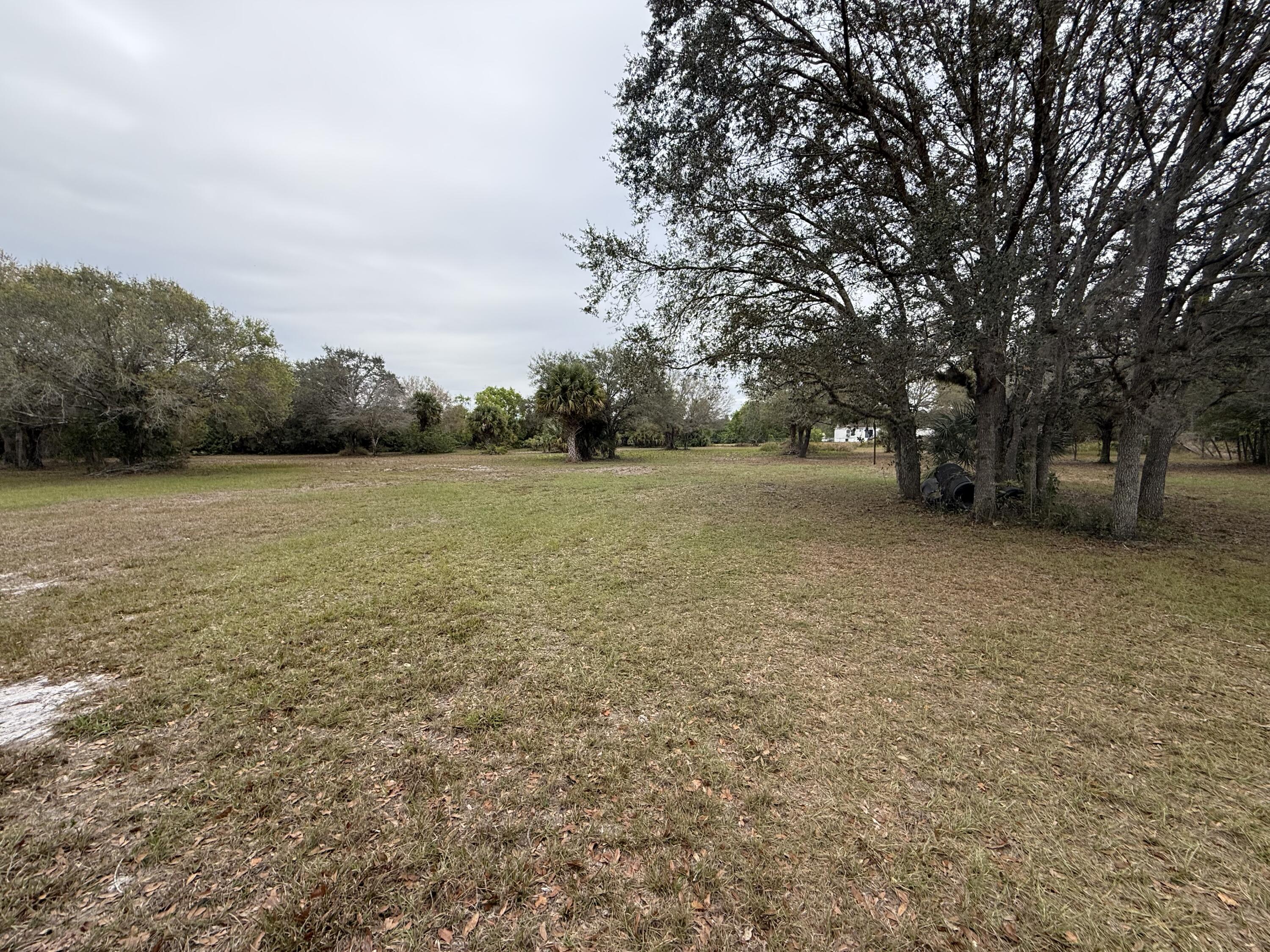 754 Hunting Club Avenue Clewiston, FL 33440 - Photo 13 of 31 IMG_9204