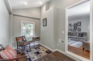 2586 Kent Road Columbus, OH 43221 - Photo 10 of 56 kent 10