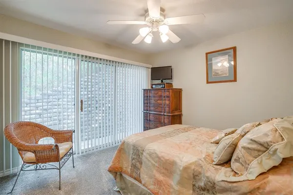 $499,900 | 922 South Lakeview Drive, Gordon, TX 76453