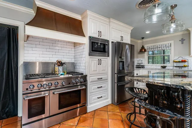 $440,000 | 4502 Southwest 2nd Avenue, Amarillo, TX 79106