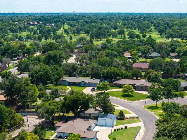 $440,000 | 4502 Southwest 2nd Avenue, Amarillo, TX 79106