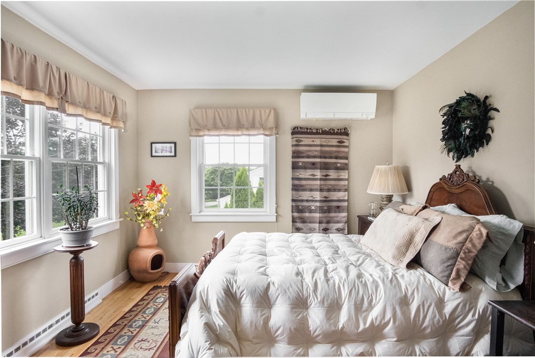 16 Circle Drive Middletown, RI 02842 - Photo 29 of 40