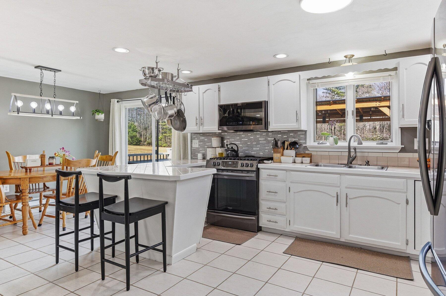 494 Back Road Shapleigh, ME 04076 - Photo 18 of 51 Kitchen / Dining