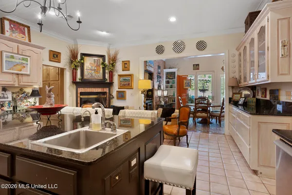 $450,000 | 5111 Canton Heights Drive, Jackson, MS 39211