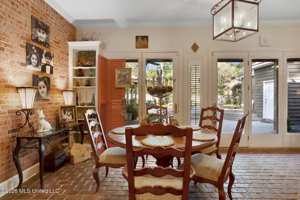 $450,000 | 5111 Canton Heights Drive, Jackson, MS 39211