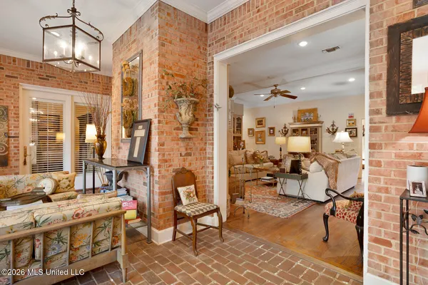 $450,000 | 5111 Canton Heights Drive, Jackson, MS 39211