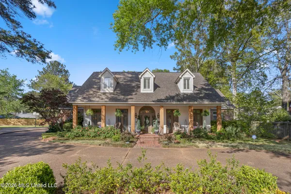 $450,000 | 5111 Canton Heights Drive, Jackson, MS 39211