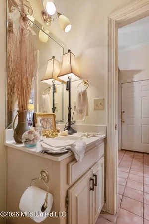 $450,000 | 5111 Canton Heights Drive, Jackson, MS 39211