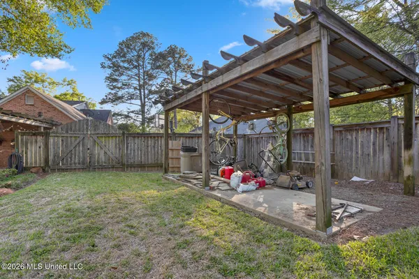 $450,000 | 5111 Canton Heights Drive, Jackson, MS 39211