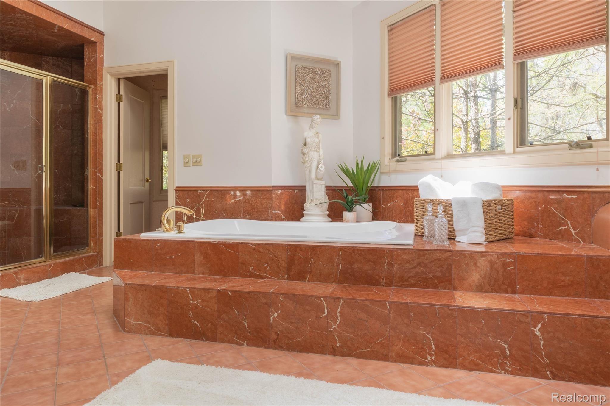 1651 Washington Road Rochester, MI 48306 - Photo 25 of 60 23.jpg