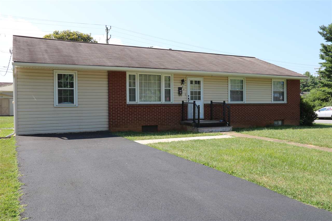 400 Link Road Waynesboro, VA 22980 - Photo 1 of 28 Gallery Image 1