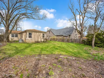 $429,000 | 4211 Harvey Avenue, Western Springs, IL 60558