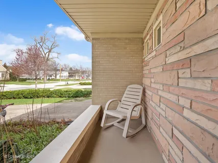 $429,000 | 4211 Harvey Avenue, Western Springs, IL 60558