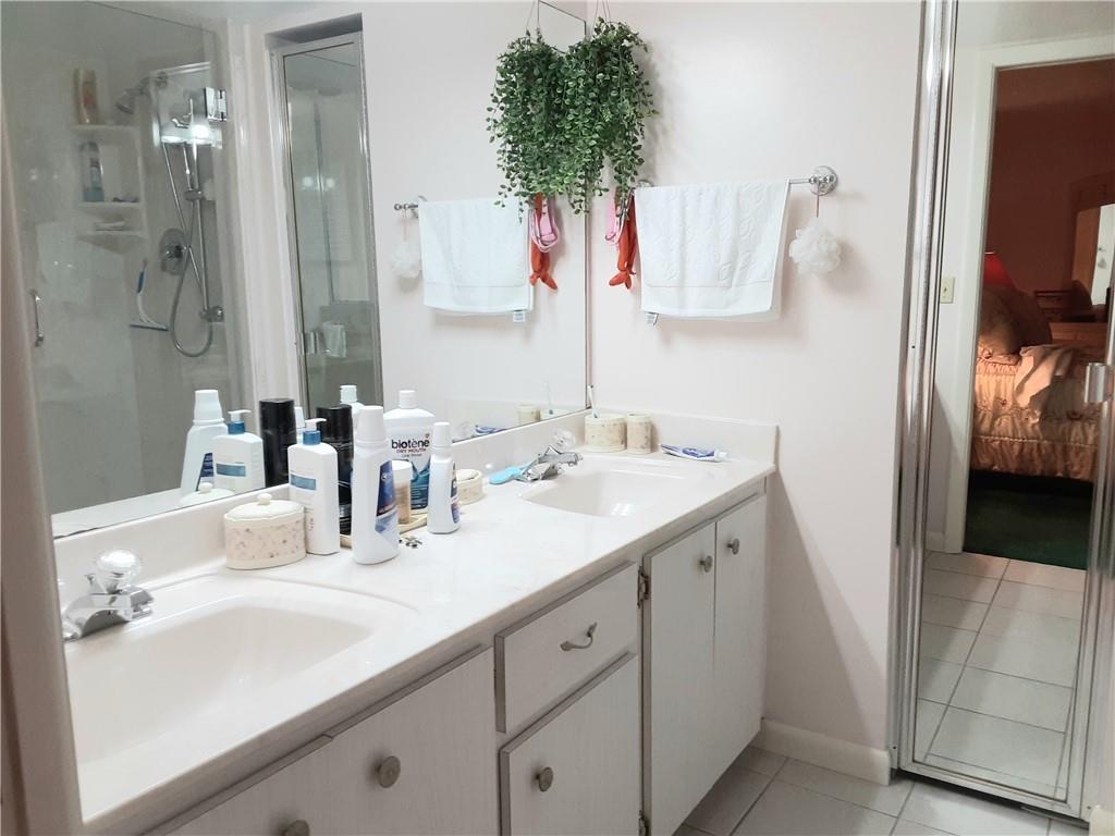 1170 6th Avenue, Unit 11D Vero Beach, FL 32960 - Photo 11 of 13