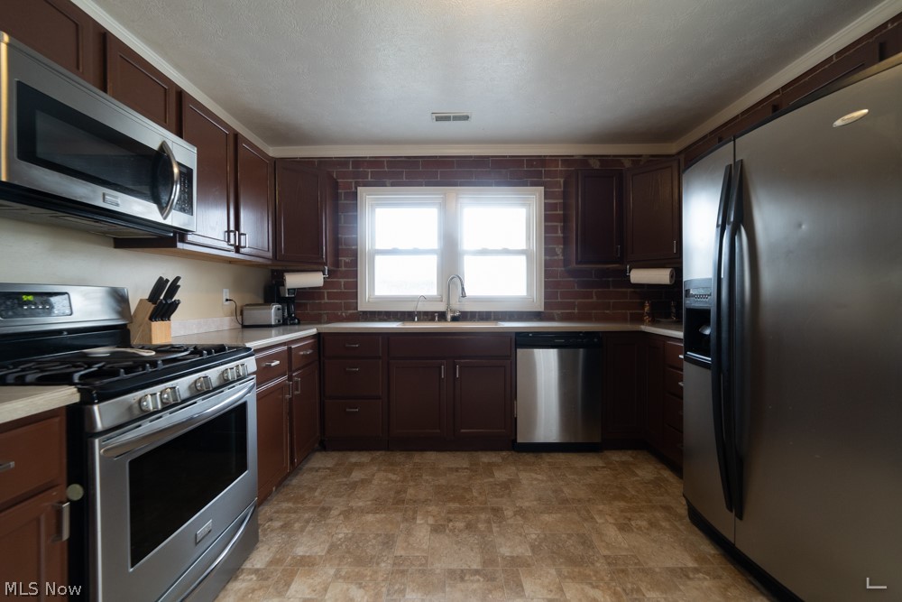 2174 Lake Road Akron, OH 44312 - Photo 23 of 25 Gallery Image 23