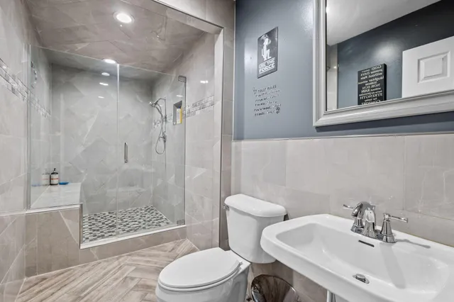 $650,000 | 6361 East State Road 2, Rolling Prairie, IN 46371