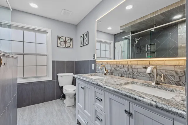 $650,000 | 6361 East State Road 2, Rolling Prairie, IN 46371