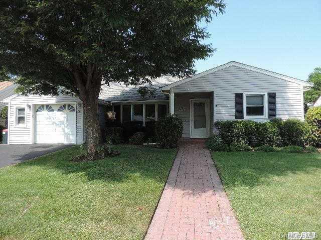1234 Campbell Road Wantagh, NY 11793 - Photo 1 of 1 Gallery Image 1