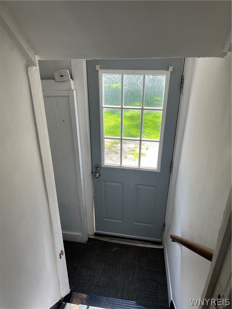 86 Ransom Street Lockport, NY 14094 - Photo 16 of 25