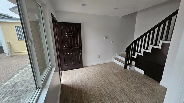 $2,695 | 711 North Sloan Avenue, Compton, CA 90221