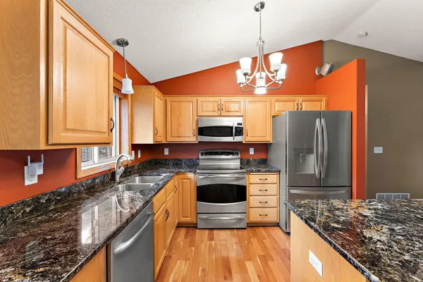 $450,000 | 1402 143rd Street, New Richmond, WI 54017