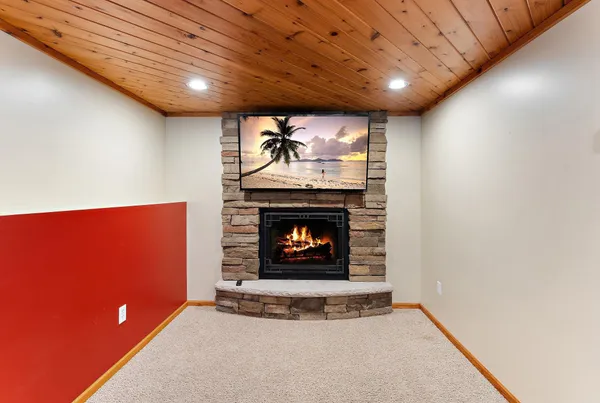 $450,000 | 1402 143rd Street, New Richmond, WI 54017