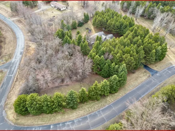 $450,000 | 1402 143rd Street, New Richmond, WI 54017